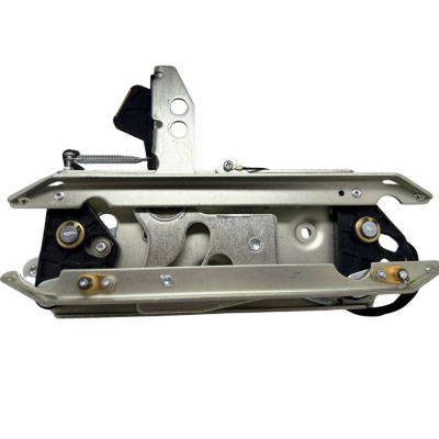 RAMPA 40 PARA PORTA DE CABINE J2230 ESQUERDA (588025)